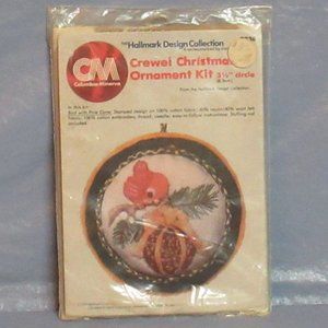 1979 Hallmark Crewel Ornament Kit Bird w/ Pinecone